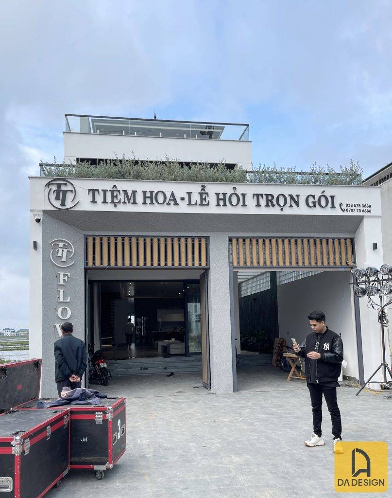 NHÀ PHỐ MÁI NHẬT 3 TẦNG KÍCH THƯỚC 8X25m