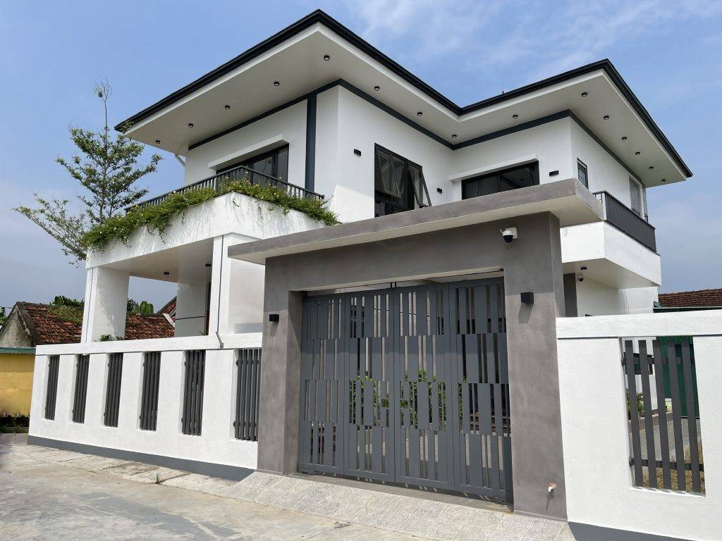 NHÀ PHỐ MÁI NHẬT HIỆN ĐẠI KÍCH THƯỚC 9X16M